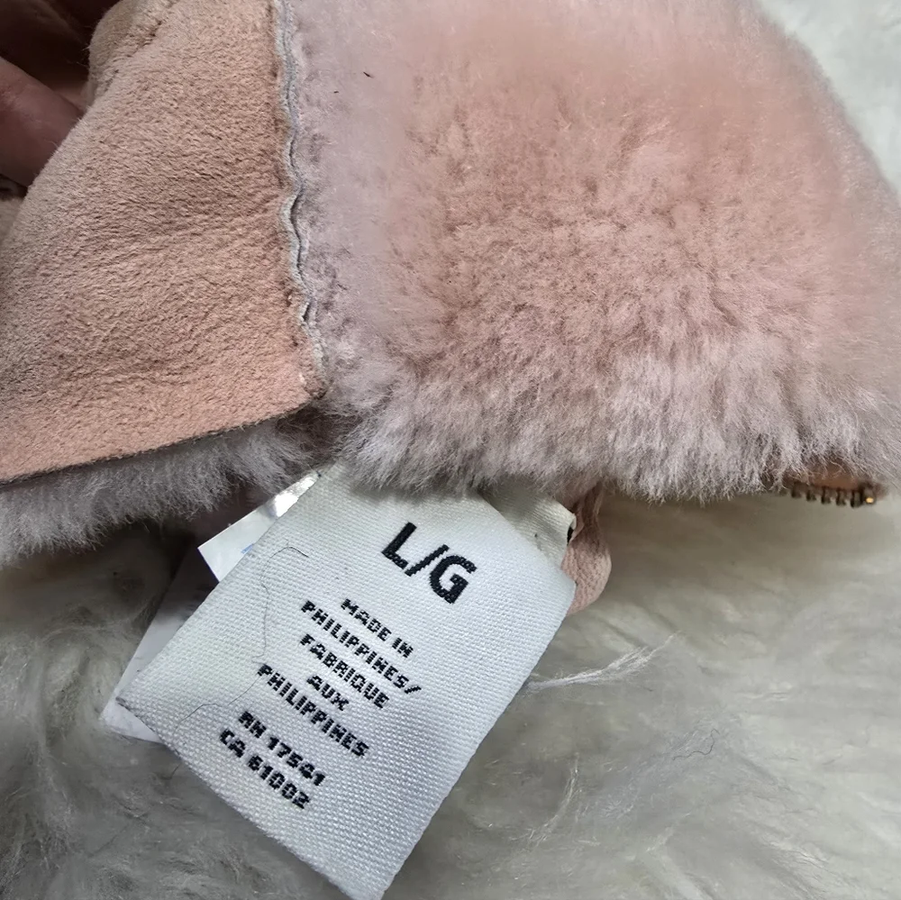 UGG PLUSH ZIP SHORTY GLOVE WOMENS L HAND SEWN SHEEPSKIN CONDUCTIVE~APPLE BLOSSOM